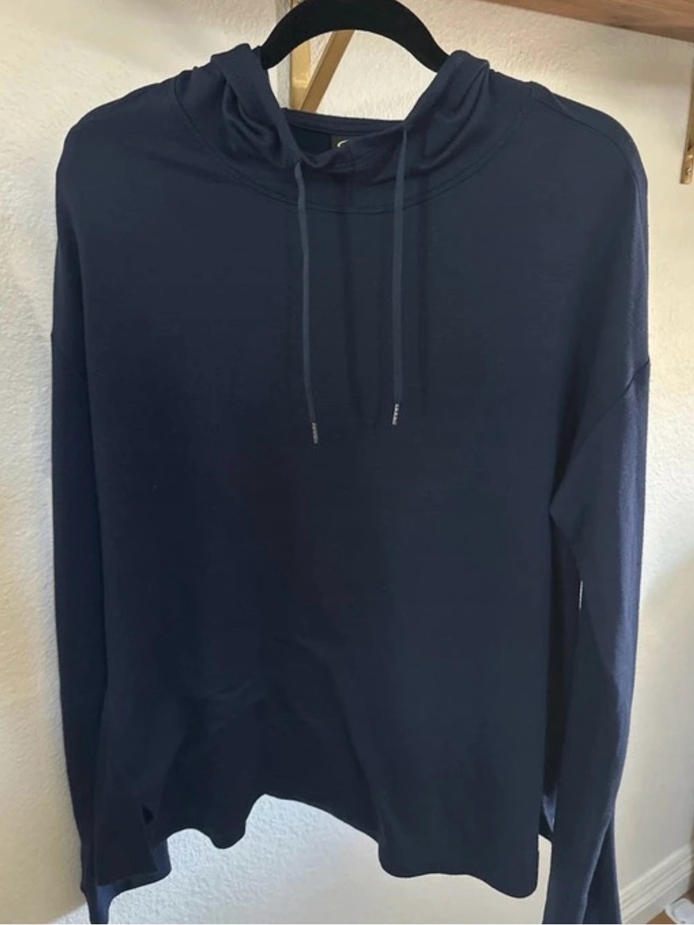 Athletic Works Women's XL Navy Blue Long
Sleeve Hooded Top